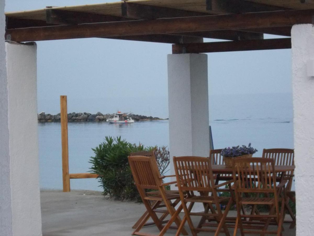 Παραθιν Αλοσ 2 Apartment Skyros Luaran gambar