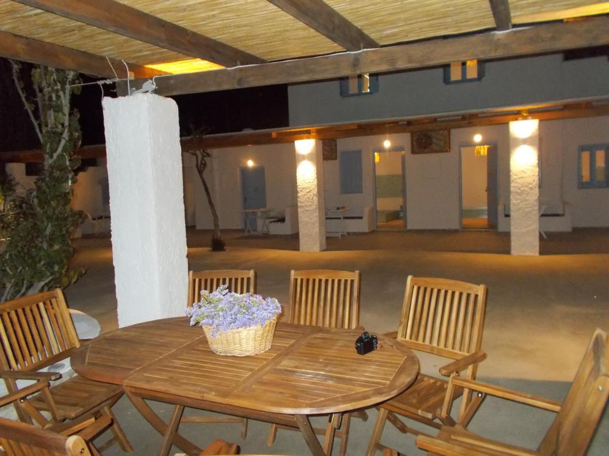 Παραθιν Αλοσ 2 Apartment Skyros Luaran gambar