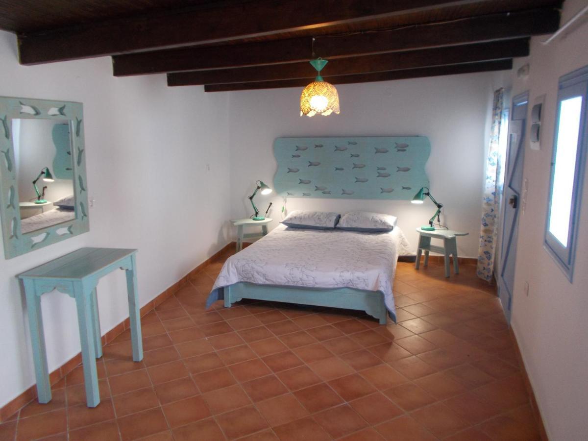 Παραθιν Αλοσ 2 Apartment Skyros Luaran gambar